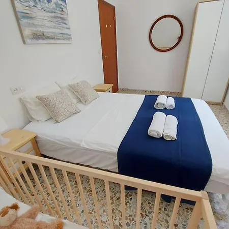 Spacious Flat 100m From Beach-nerja-spain * Nerja