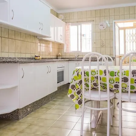 Spacious Flat 100m From Beach-nerja-spain Apartment Nerja