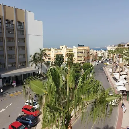 Apartment Spacious Flat 100m From Beach-nerja-spain