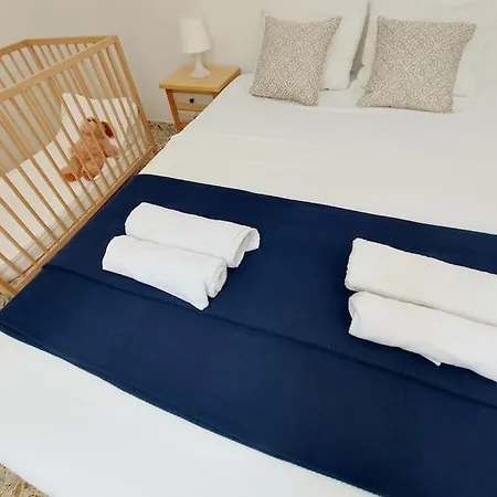 Spacious Flat 100m From Beach-nerja-spain