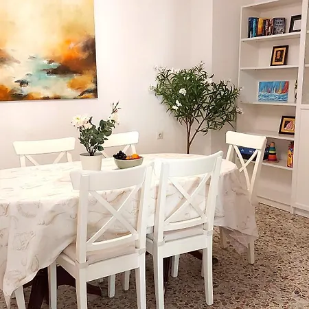 Spacious Flat 100m From Beach-nerja-spain Appartement *