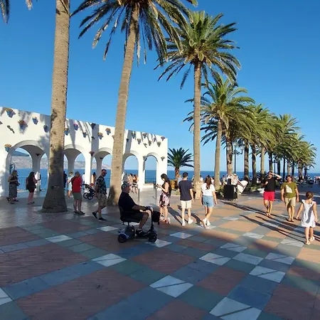 דירה Spacious Flat 100m From Beach-nerja-spain נרחה