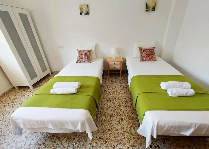 Apartman Spacious Flat 100m From Beach-nerja-spain