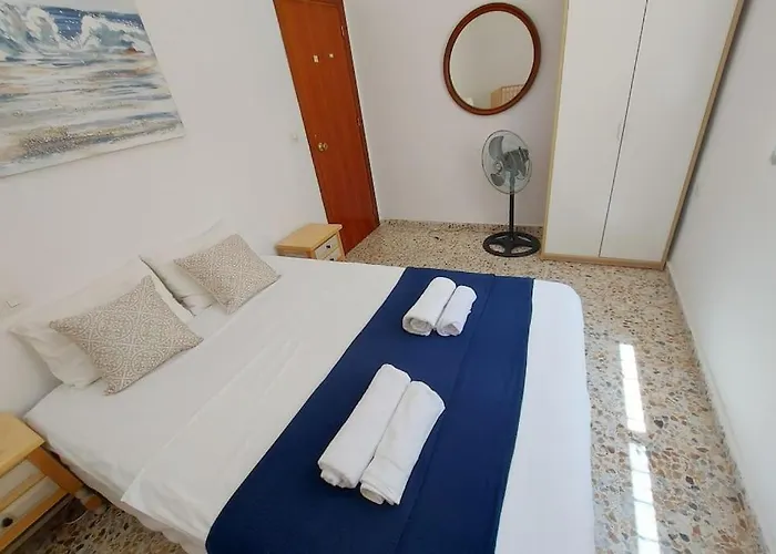 Apartman Spacious Flat 100m From Beach-nerja-spain