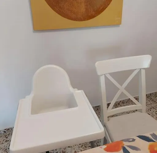 Spacious Flat 100m From Beach-nerja-spain Lejlighed Nerja